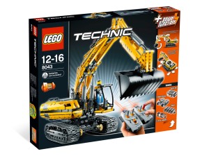 LEGO Technic Motorized Excavator 8043